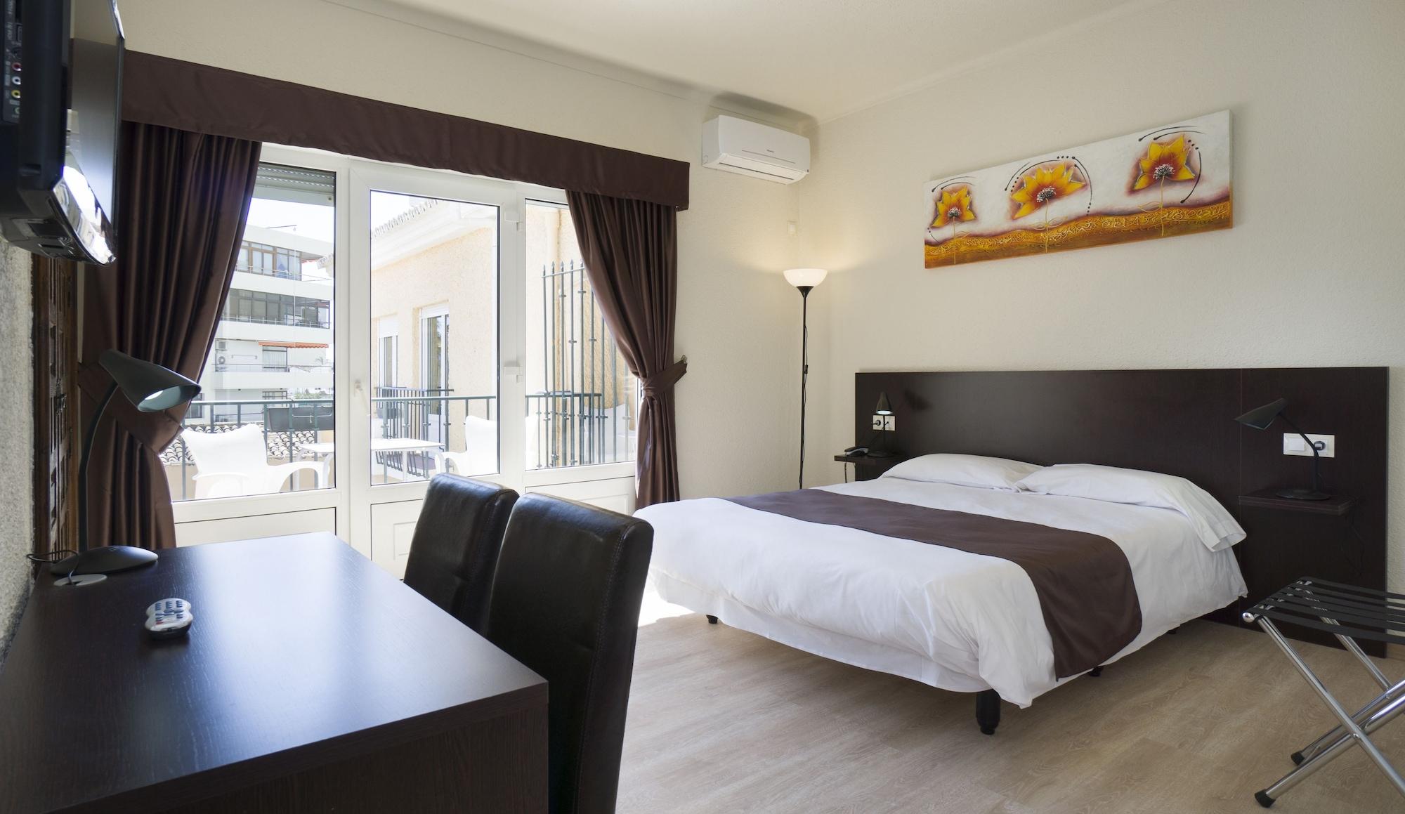 Hotel El Pozo Τορρεμολίνος Εξωτερικό φωτογραφία